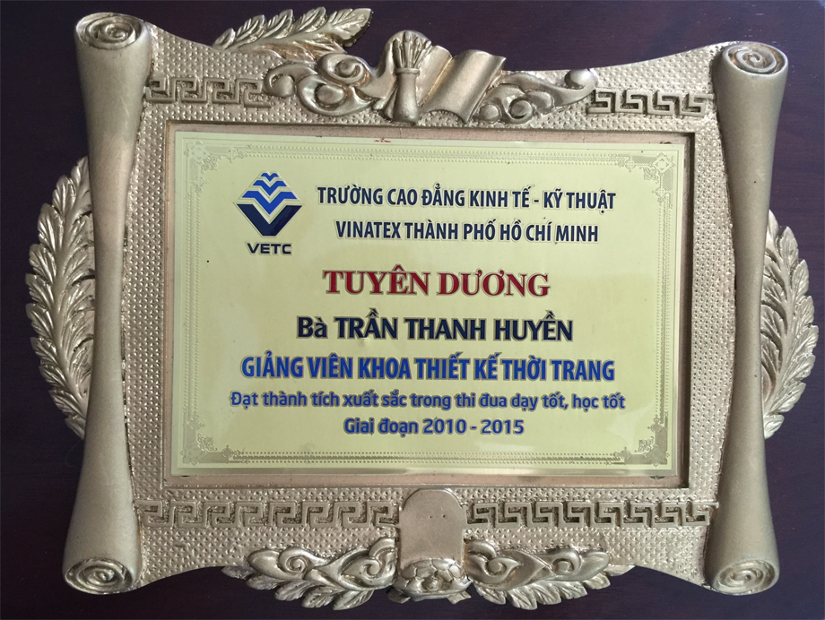 Chứng nhận học thiết kế thời trang chung nhan hoc thiet ke thoi trang