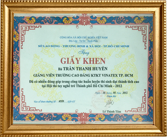 Chứng nhận học thiết kế thời trang chung nhan hoc thiet ke thoi trang