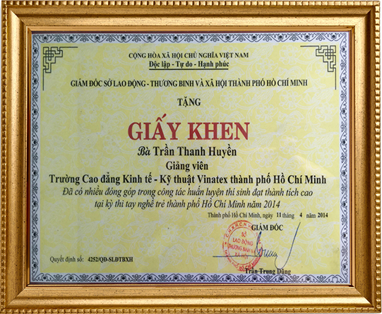 Chứng nhận học thiết kế thời trang chung nhan hoc thiet ke thoi trang